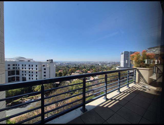 1,563M² OFFICE TO LET IN SANDTON CENTRAL